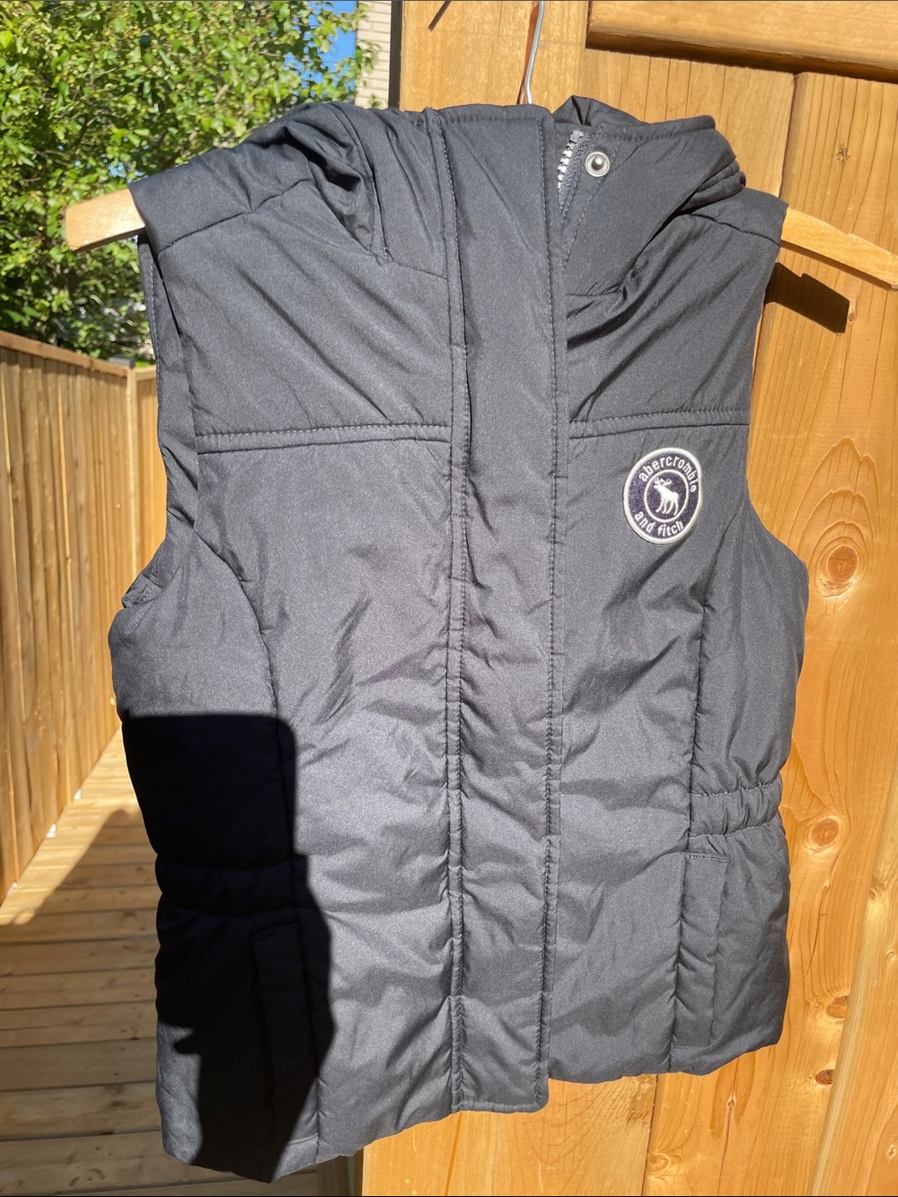 Abercrombie Kids Girls Puffer Vest Black Pink Hooded Size XL (13/14)